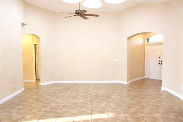 Wellington, FL 33414,10670 Old Hammock Way