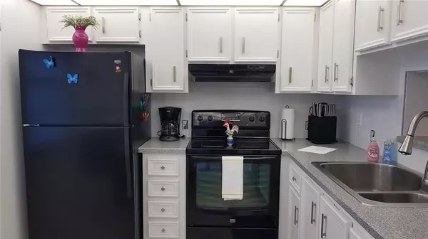 Dania Beach, FL 33004,121 SE 3rd Avenue #106