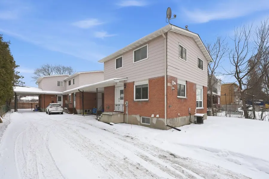 2035 St. Laurent BLVD, Elmvale Acres And Area, ON K1G 1A5