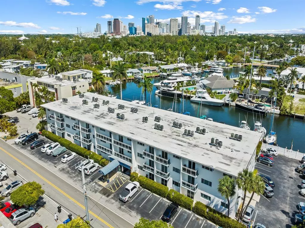 Fort Lauderdale, FL 33316,1475 SE 15th St #311