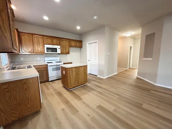 Fort Worth, TX 76135,5017 Bedfordshire Drive