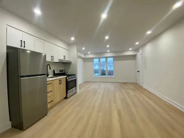 Toronto C03, ON M6E 3L2,462 Northcliffe BLVD #2