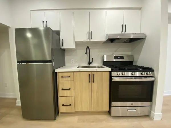 Toronto C03, ON M6E 3L2,462 Northcliffe BLVD #2