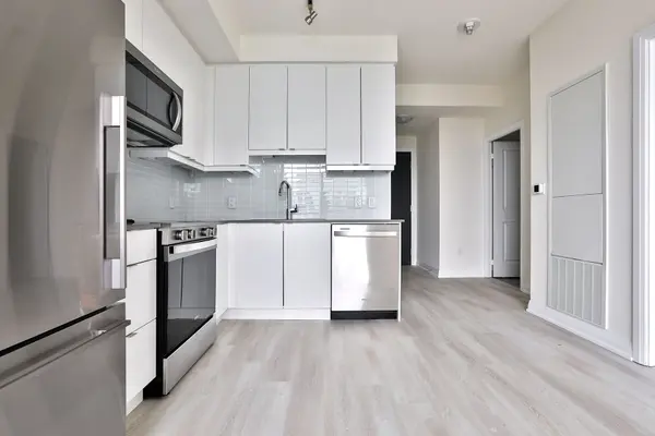 Toronto E05, ON M1T 0B5,3260 Sheppard AVE E #1801