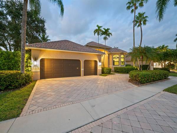 2583 Mayfair Ln, Weston, FL 33327