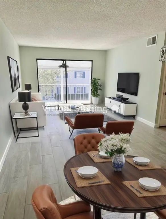 Pompano Beach, FL 33060,130 Cypress Club Dr #323