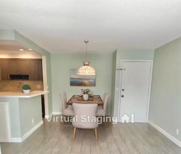 Pompano Beach, FL 33060,130 Cypress Club Dr #323