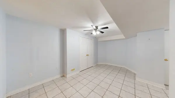 Brampton, ON L6Y 5E1,119 Letty AVE #LOWER