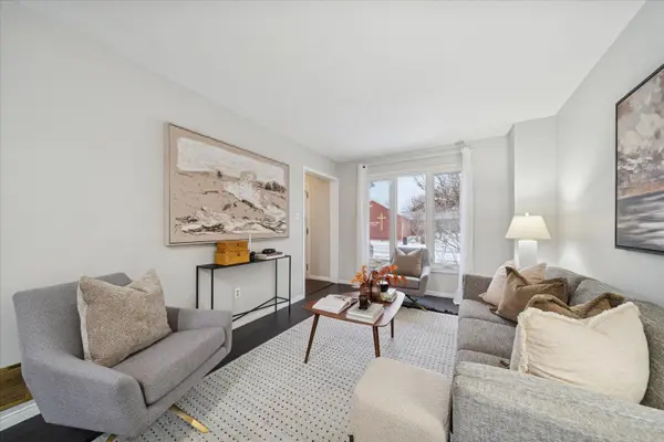 Cobourg, ON K9A 5G8,62 Ballantine ST