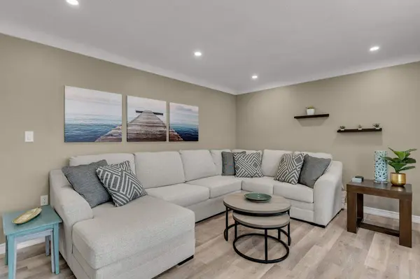 Loyalist, ON K7N 1E6,50 Princeton PL