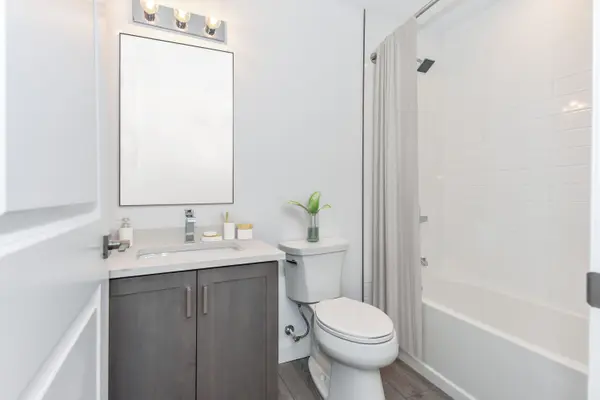 North Dumfries, ON N0B 1E0,180 Northumberland RD W #105