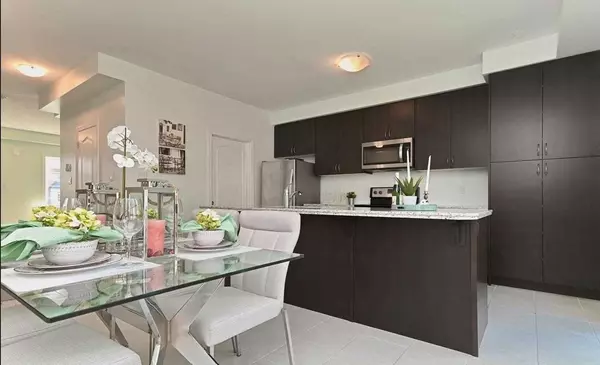 Hamilton, ON L8B 1W3,137 Borers Creek CIR