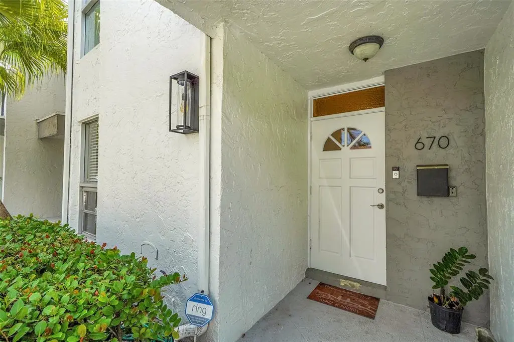 Wilton Manors, FL 33305,670 Kensington Pl #5B