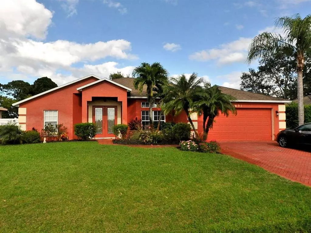 Port St Lucie, FL 34984,631 SE Stow Terrace