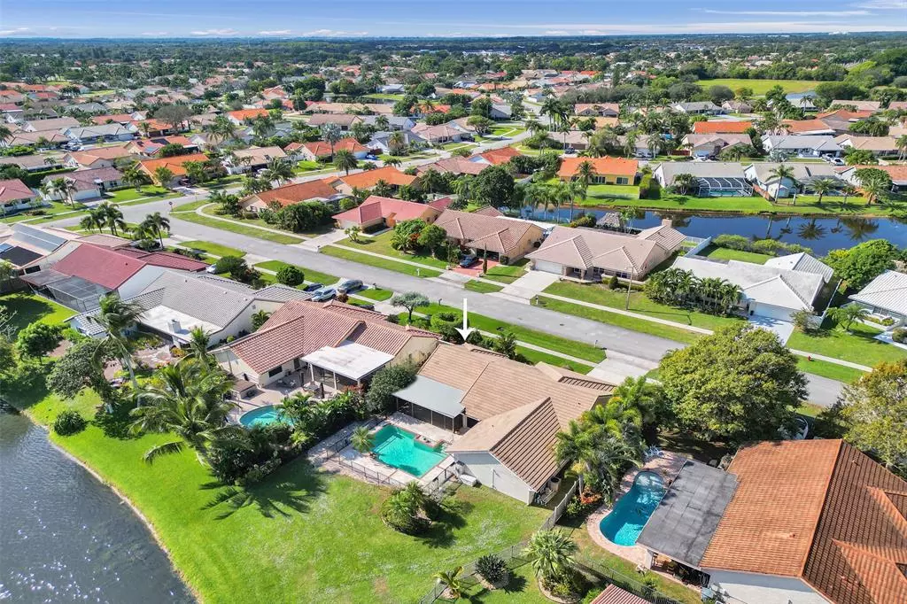 Boynton Beach, FL 33437,9215 Sun Pointe Dr