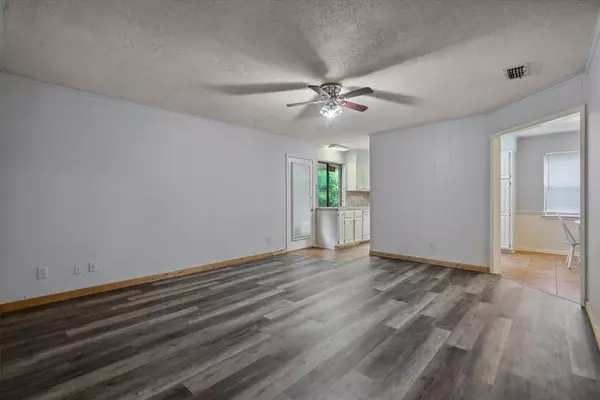 Murchison, TX 75778,6179 TX 31 E