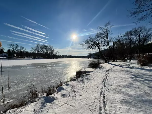 Byram Twp., NJ 07874,182 Lackawanna Dr