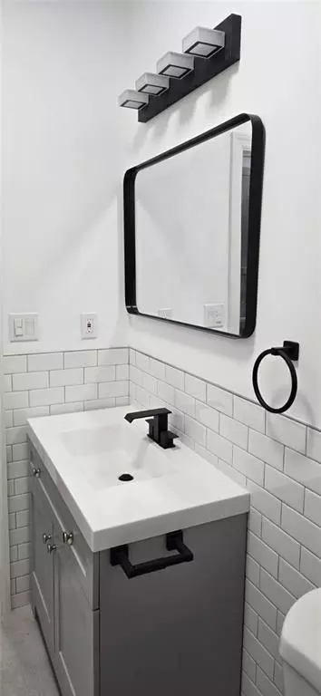 368 Rockaway Pkwy #1, Brooklyn, NY 11212