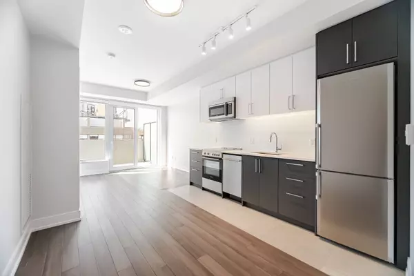 Toronto C04, ON M6B 2Y9,2525 Bathurst ST #1105