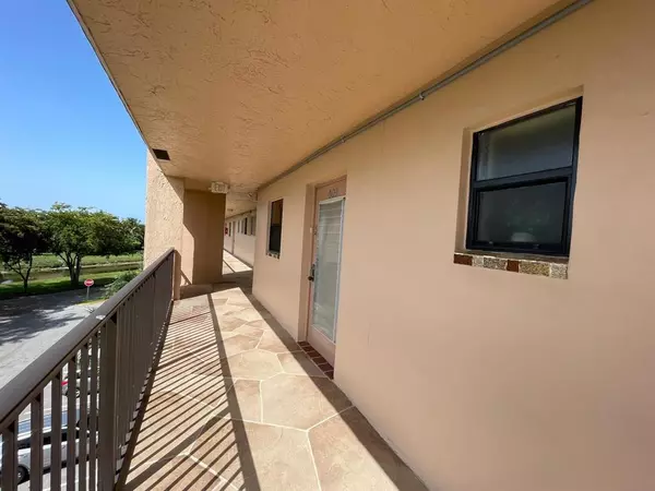 Sunrise, FL 33322,10444 NW 30th Ct #409