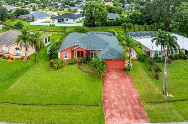 Port St Lucie, FL 34984,631 SE Stow Terrace