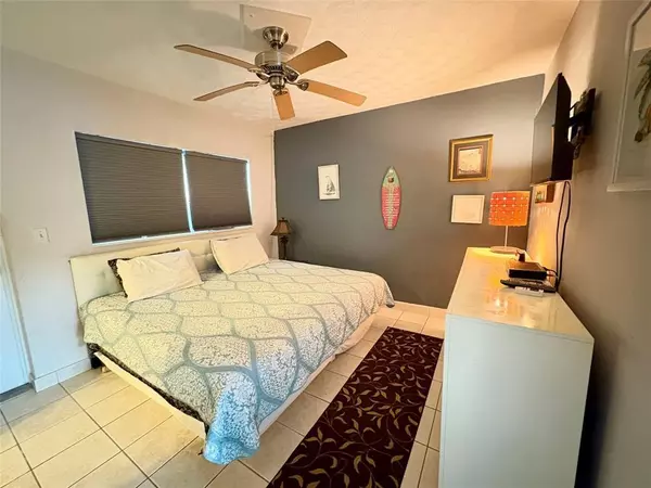 Deerfield Beach, FL 33441,120 NE 20th Ave #2