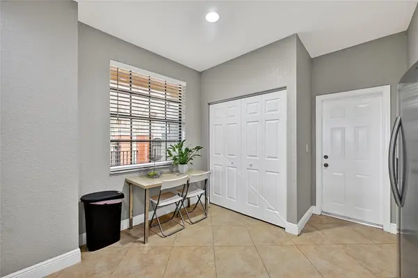 Weston, FL 33332,3932 Mango Dr