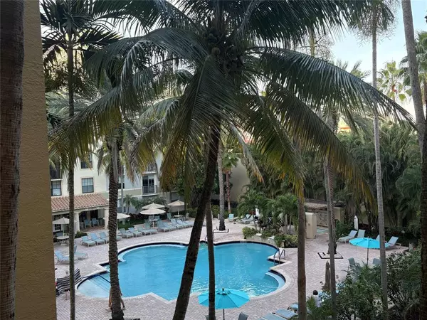 West Palm Beach, FL 33401,780 S Sapodilla Ave #306