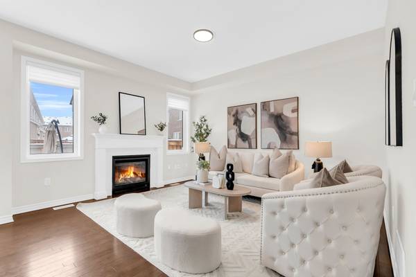 Milton, ON L9E 1M5,1344 ROSE WAY