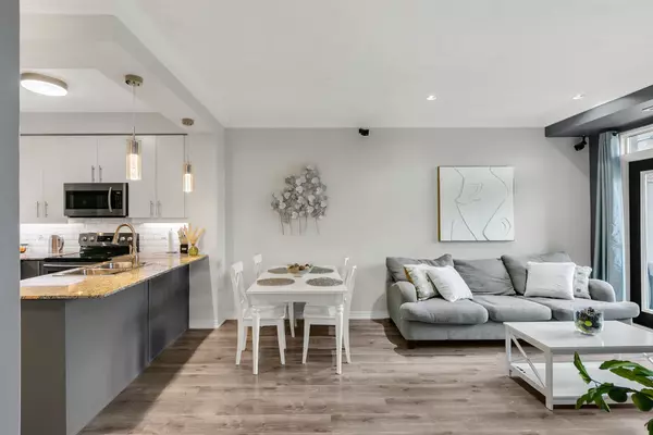 Toronto W07, ON M8Y 4H7,245 Dalesford RD #303