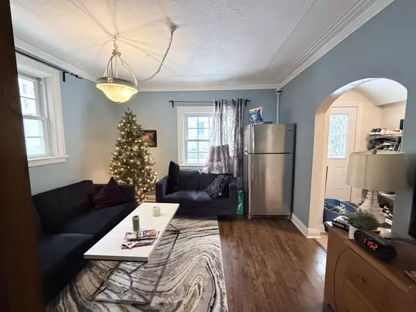 Hamilton, ON L8S 1R7,110 Traymore AVE