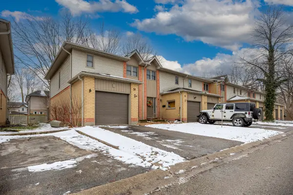 London East, ON N5W 5Z9,1199 Hamilton RD #58