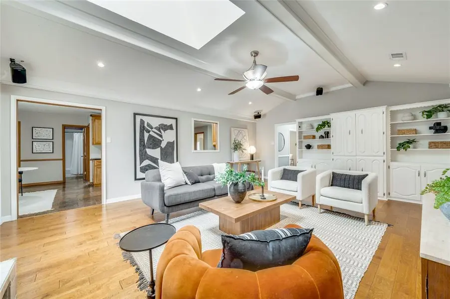 512 Stillmeadow Drive, Richardson, TX 75081