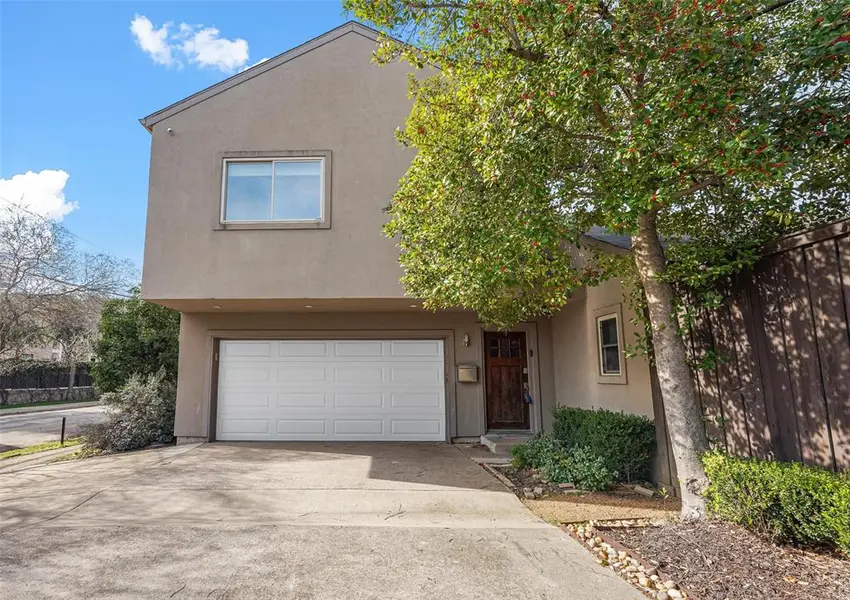 4319 Cabell Drive, Dallas, TX 75204