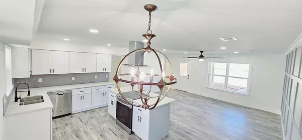 Dallas, TX 75216,1612 Lynn Haven Avenue