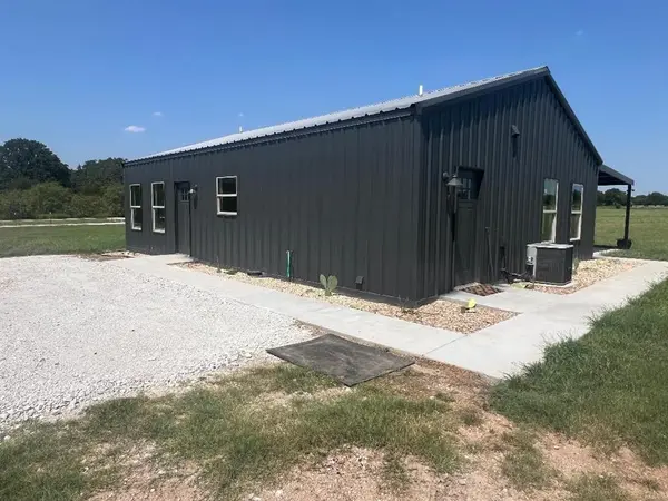 Aquilla, TX 76622,495 FM-933