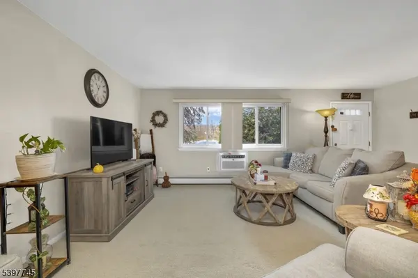 Woodbridge Twp., NJ 07095,641 Cricket Ln