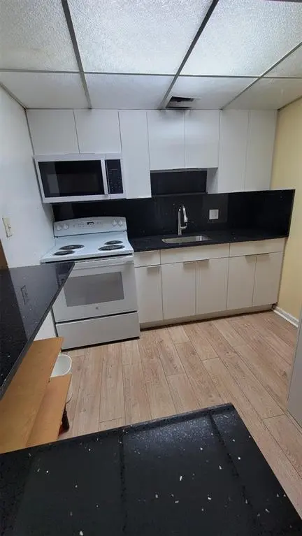 Pembroke Pines, FL 33027,151 SW 135th Ter #203T