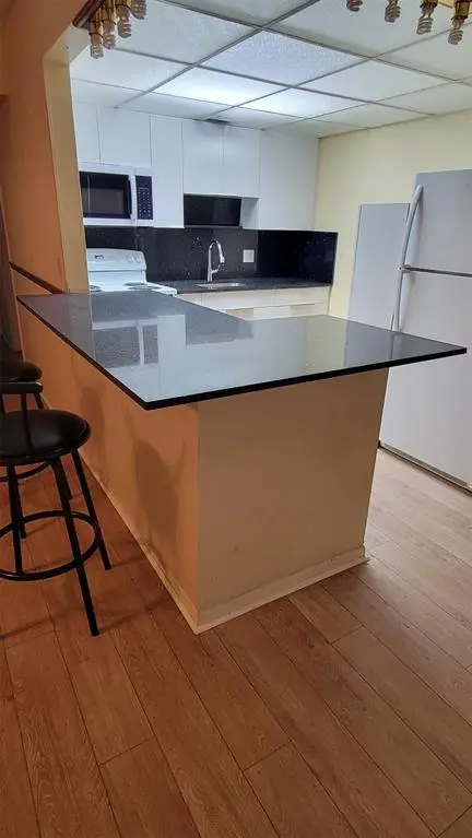 Pembroke Pines, FL 33027,151 SW 135th Ter #203T