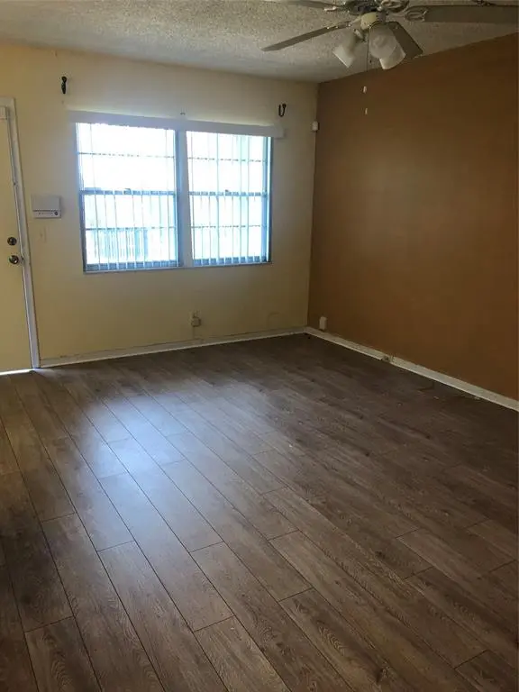 Pembroke Pines, FL 33027,151 SW 135th Ter #203T