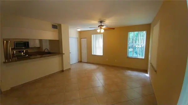 Coral Springs, FL 33067,6640 W Sample Rd #6640