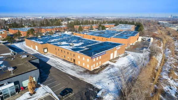 Vaughan, ON L4K 1X5,193 Jardin DR