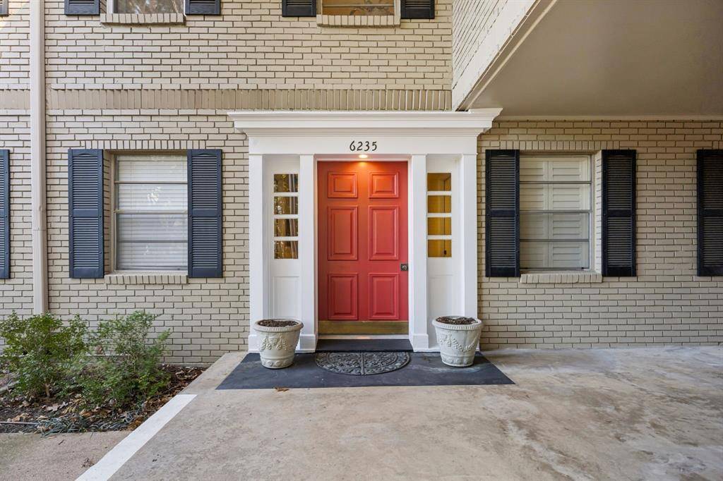 6235 Bandera Avenue #D, Dallas, TX 75225