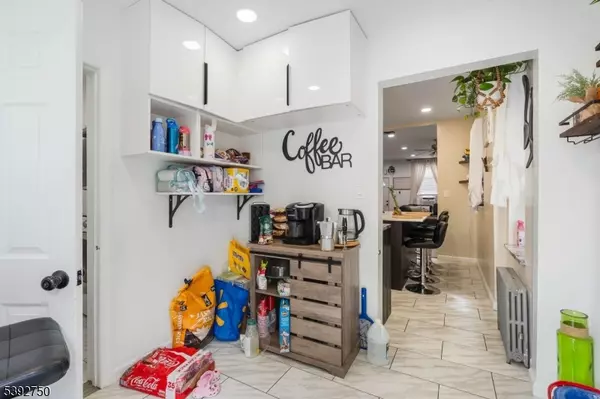 Elizabeth City, NJ 07202,830 Grove St