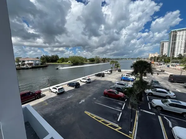 Hollywood, FL 33019,1400 S Ocean Dr #303