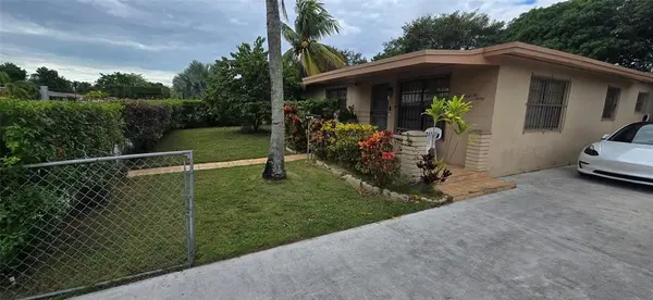 Miami, FL 33169,17230 NW 10th Ct