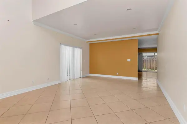 Coconut Creek, FL 33073,5486 NW 44th Way