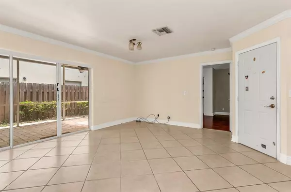 Coconut Creek, FL 33073,5486 NW 44th Way