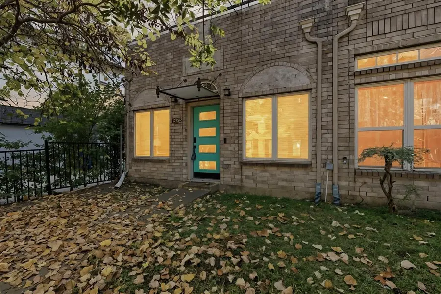 1823 S Ervay Street, Dallas, TX 75215