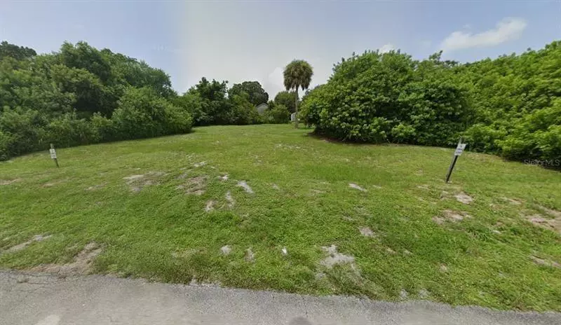 S 0 Avenue S, Fort Pierce, FL 34947